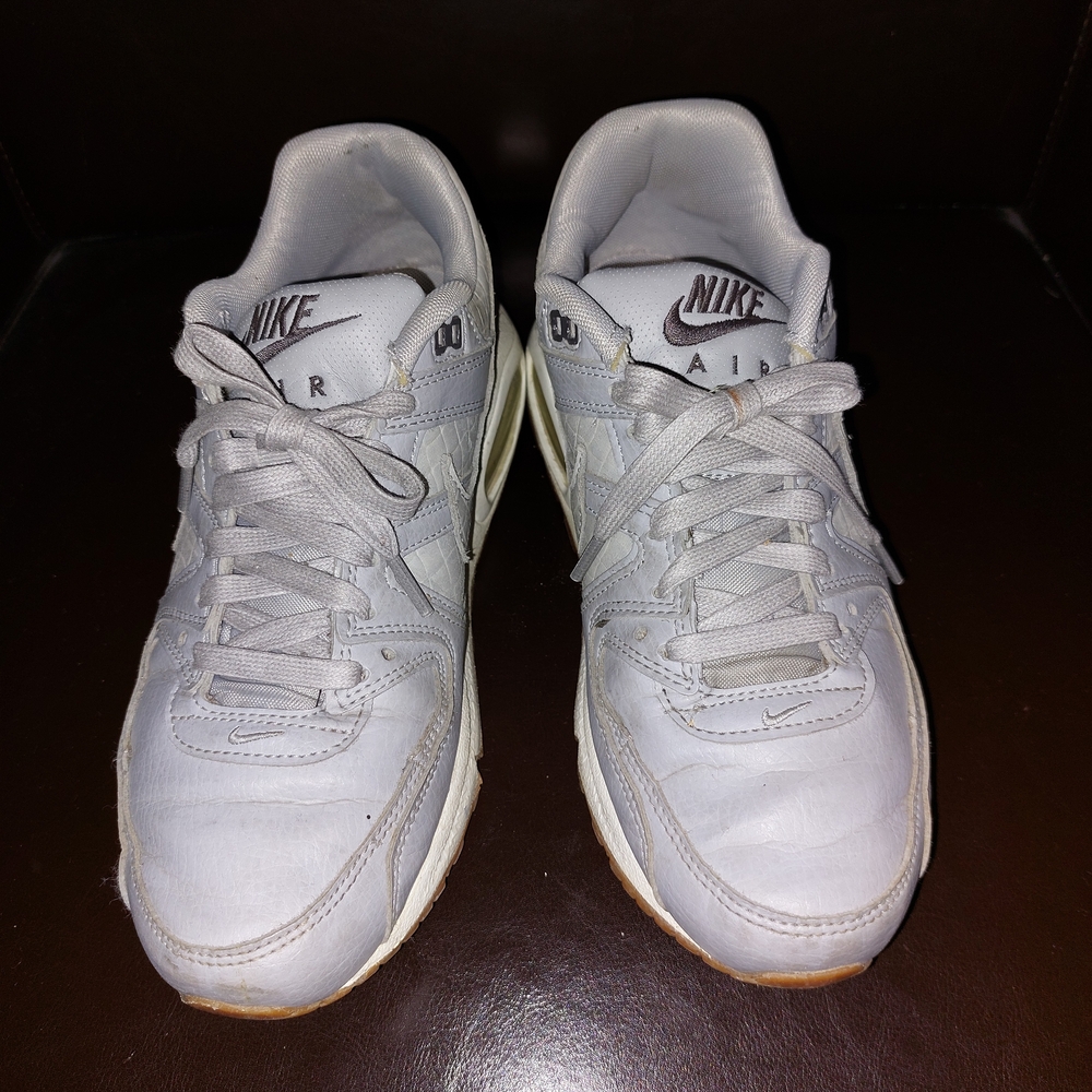 Nike Max Air Gray Leather Sneakers – Size 8 – Very Good Condition